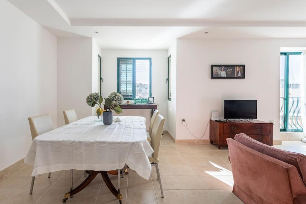 ואלטה City Penthouse With Roof Terrace And Sea Views מראה חיצוני תמונה
