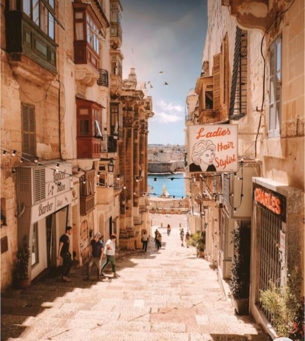 ואלטה City Penthouse With Roof Terrace And Sea Views מראה חיצוני תמונה
