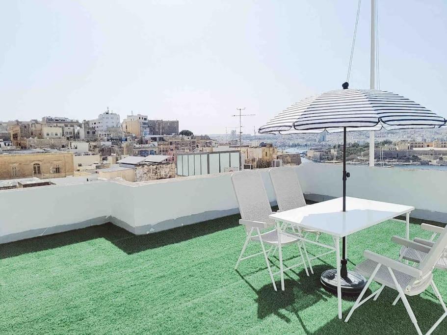 ואלטה City Penthouse With Roof Terrace And Sea Views מראה חיצוני תמונה